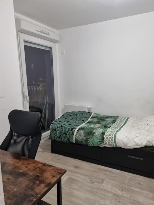 Appartement Cosy Et Equipe Meaux Eksteriør billede