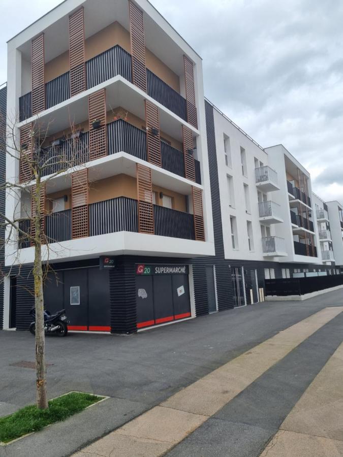 Appartement Cosy Et Equipe Meaux Eksteriør billede